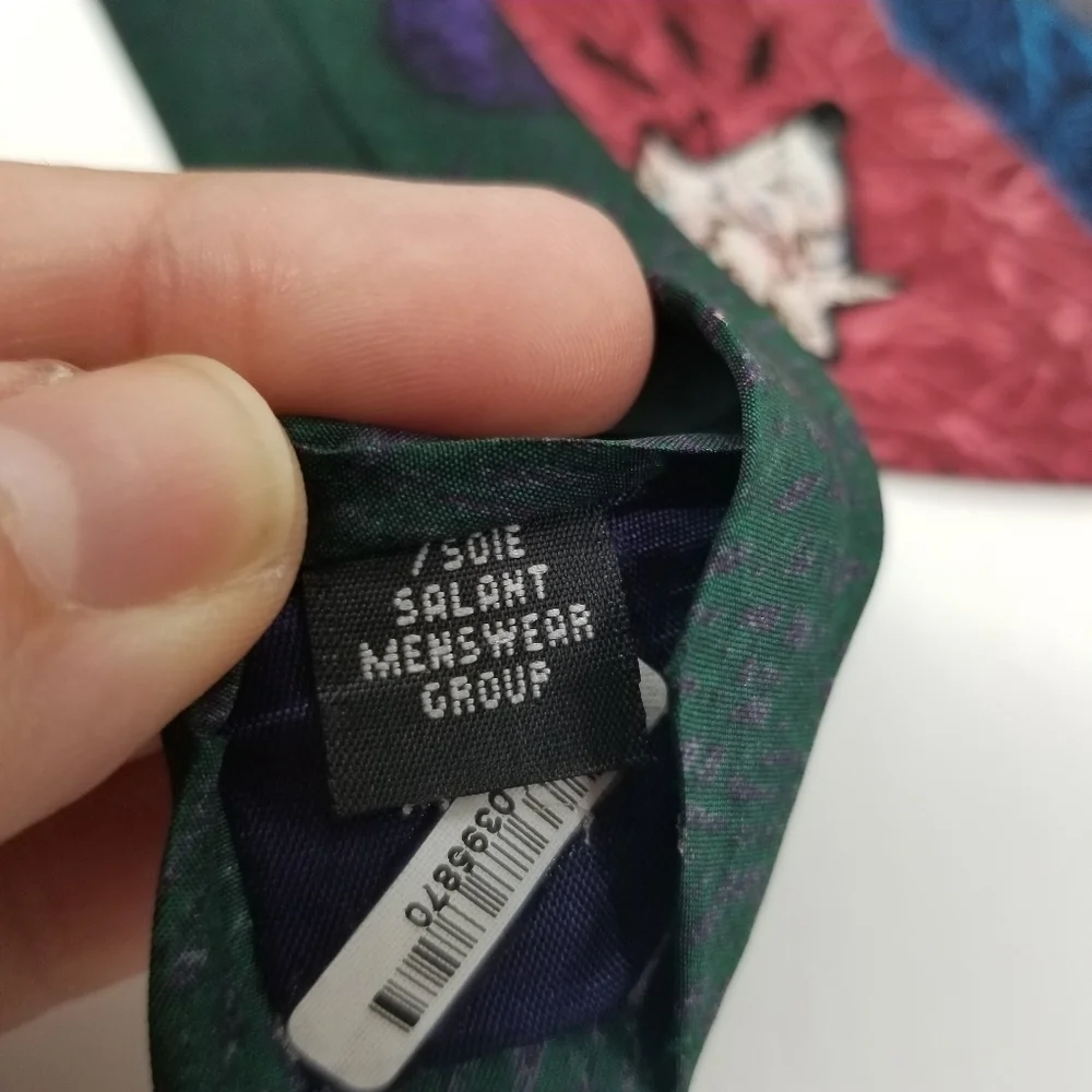 vintage 1991 the Beatles Good Morning Good Morning silk tie